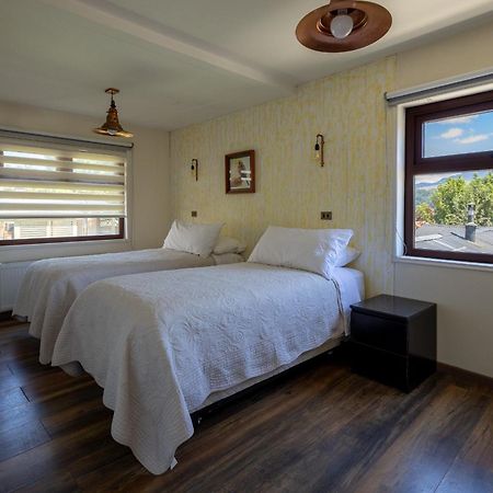 Abriga Bed And Breakfast 코이아이케 외부 사진