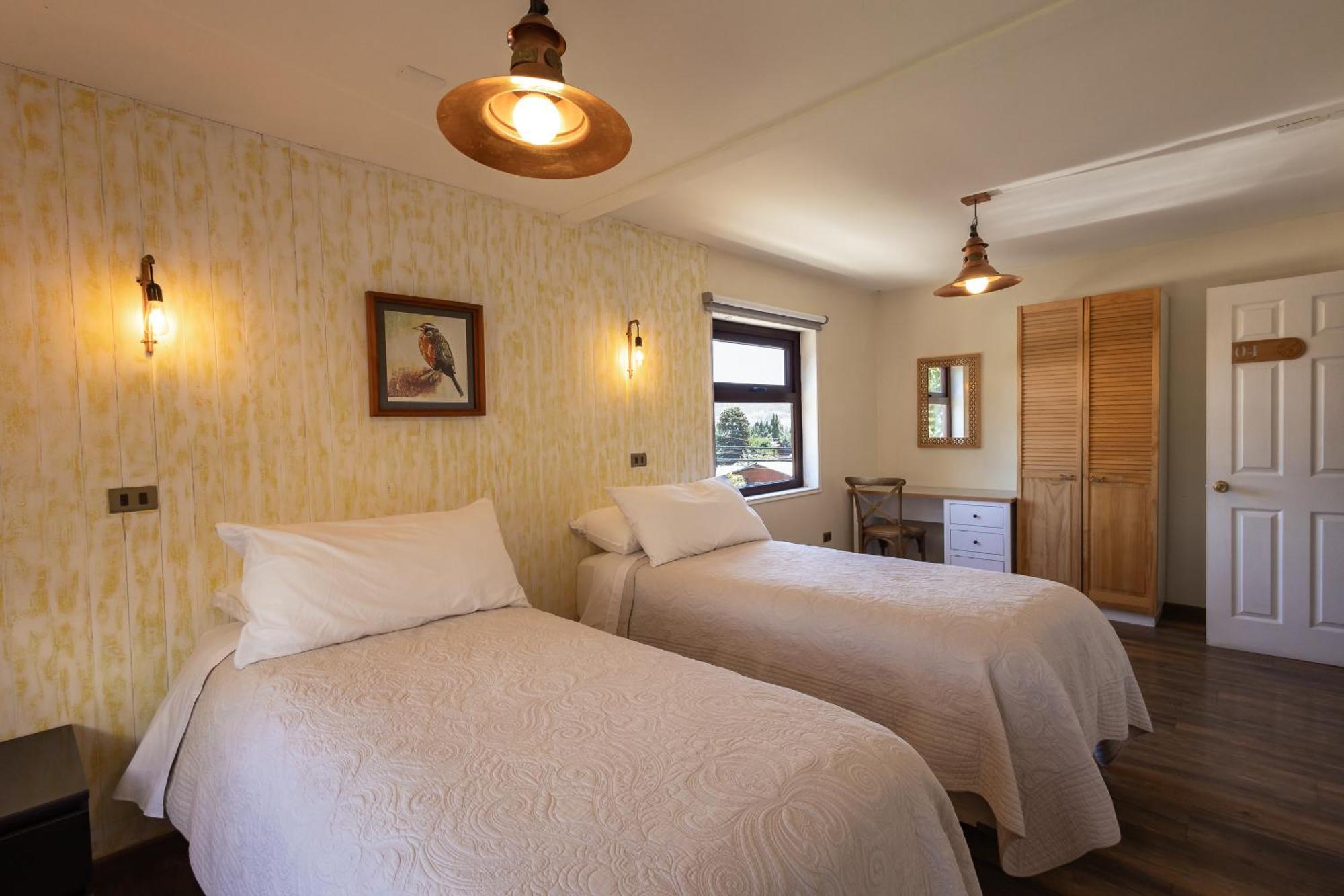 Abriga Bed And Breakfast 코이아이케 외부 사진